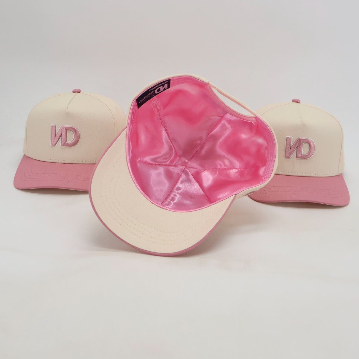 Womanhood - Casquette doublée en satin
