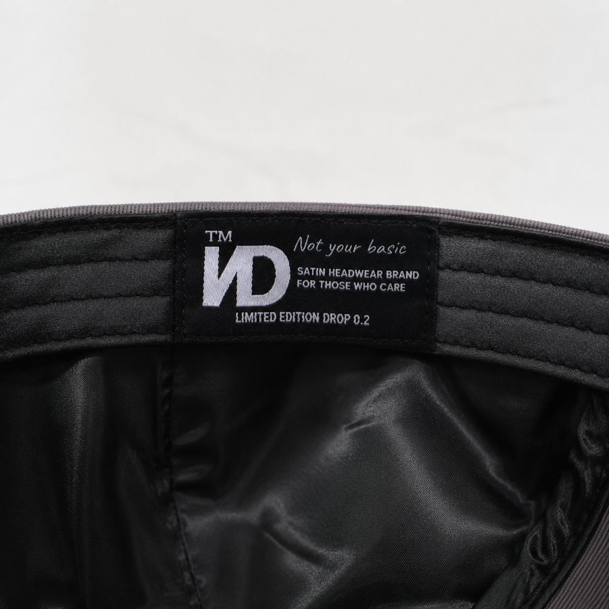 Demi-casquette DNAST - Noir · Expédié dès le 15 août