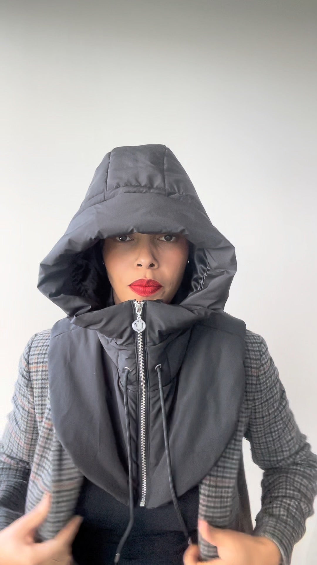 Capuche déperlante doublée satin anti-friction, protège vos cheveux du froid et des frottements